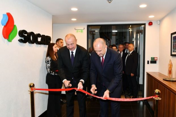 İlham Əliyev və Rumen Radev SOCAR-ın Bolqarıstandakı ofisinin açılışında iştirak ediblər 